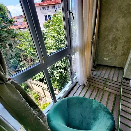 The Place In The Heart Of Center Lejlighed