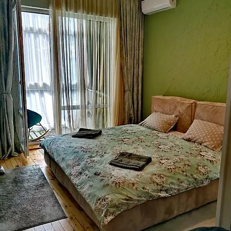 The Place In The Heart Of Center Апартаменты София