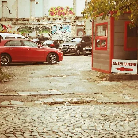 прекрасен в центъра на Place Апартамент *